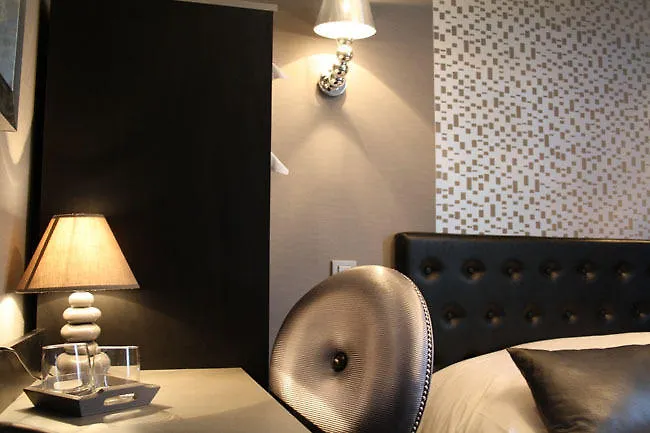 Hotel O Prestige Baugé